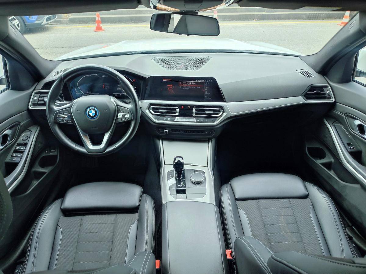 bmw-serie-3-2022-hibrido-a-gasolina-1998cc