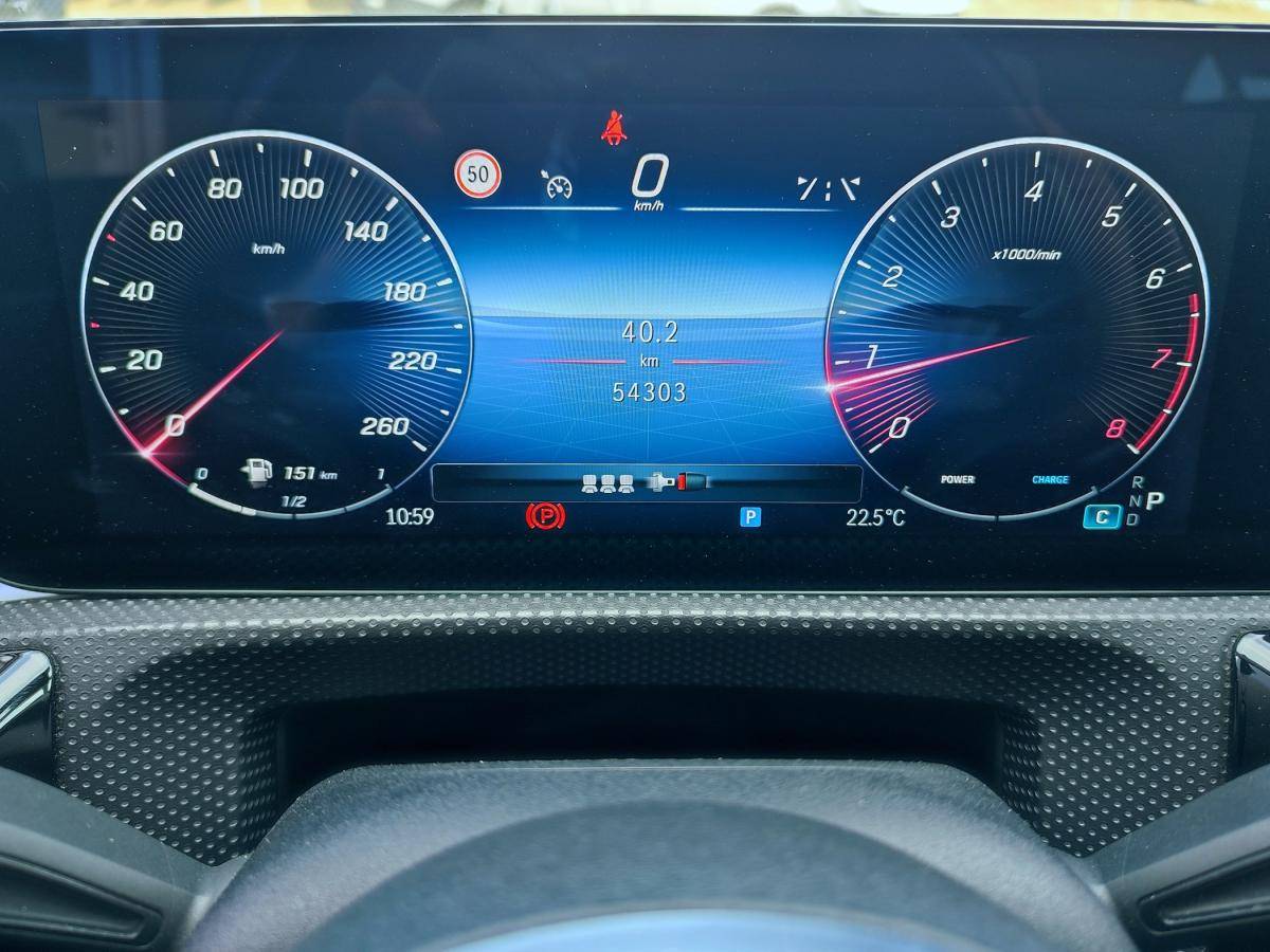 mercedes-benz-classe-a-2023-gasolina-1332cc