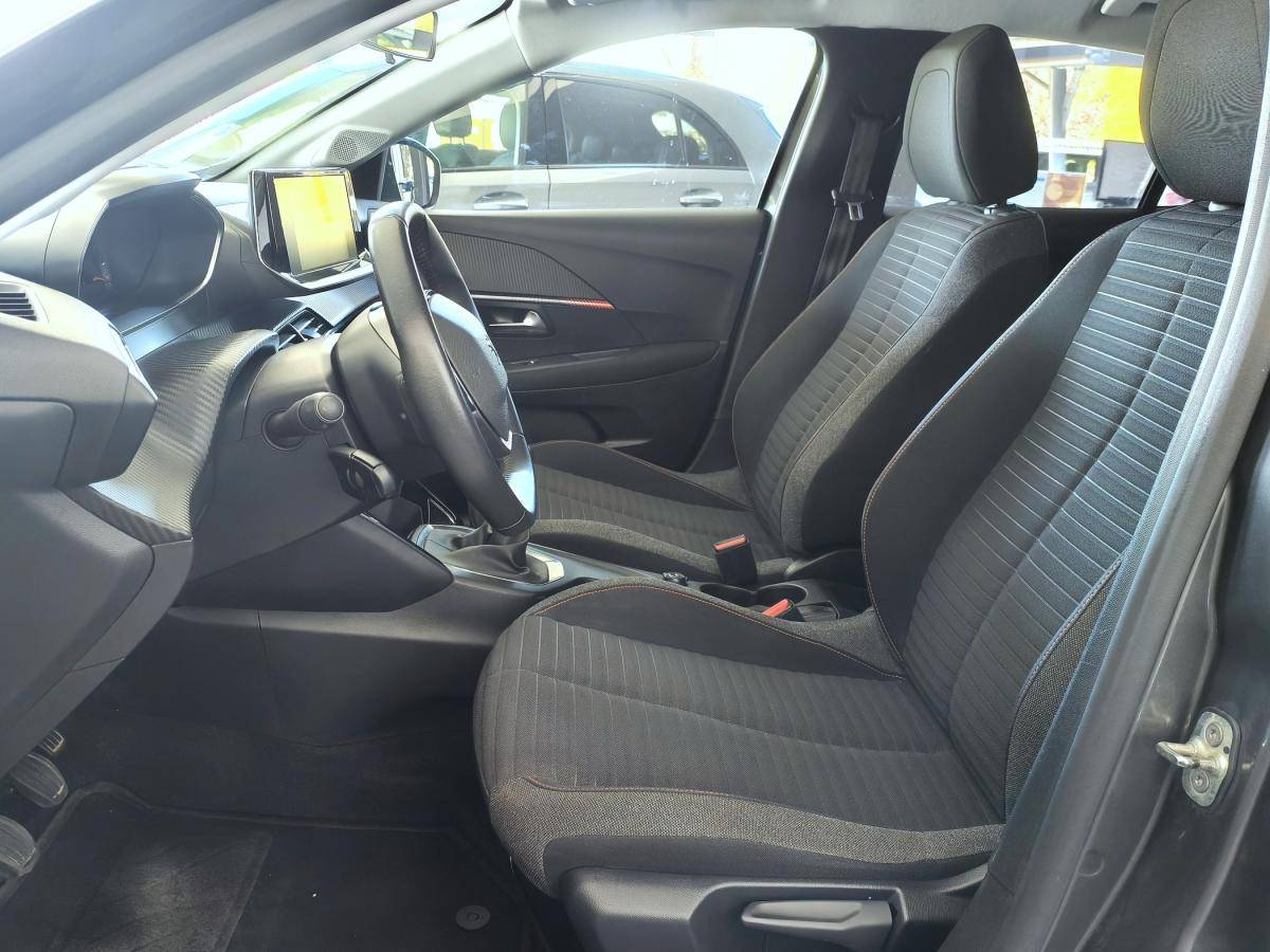 peugeot-208-2023-gasolina-1199cc