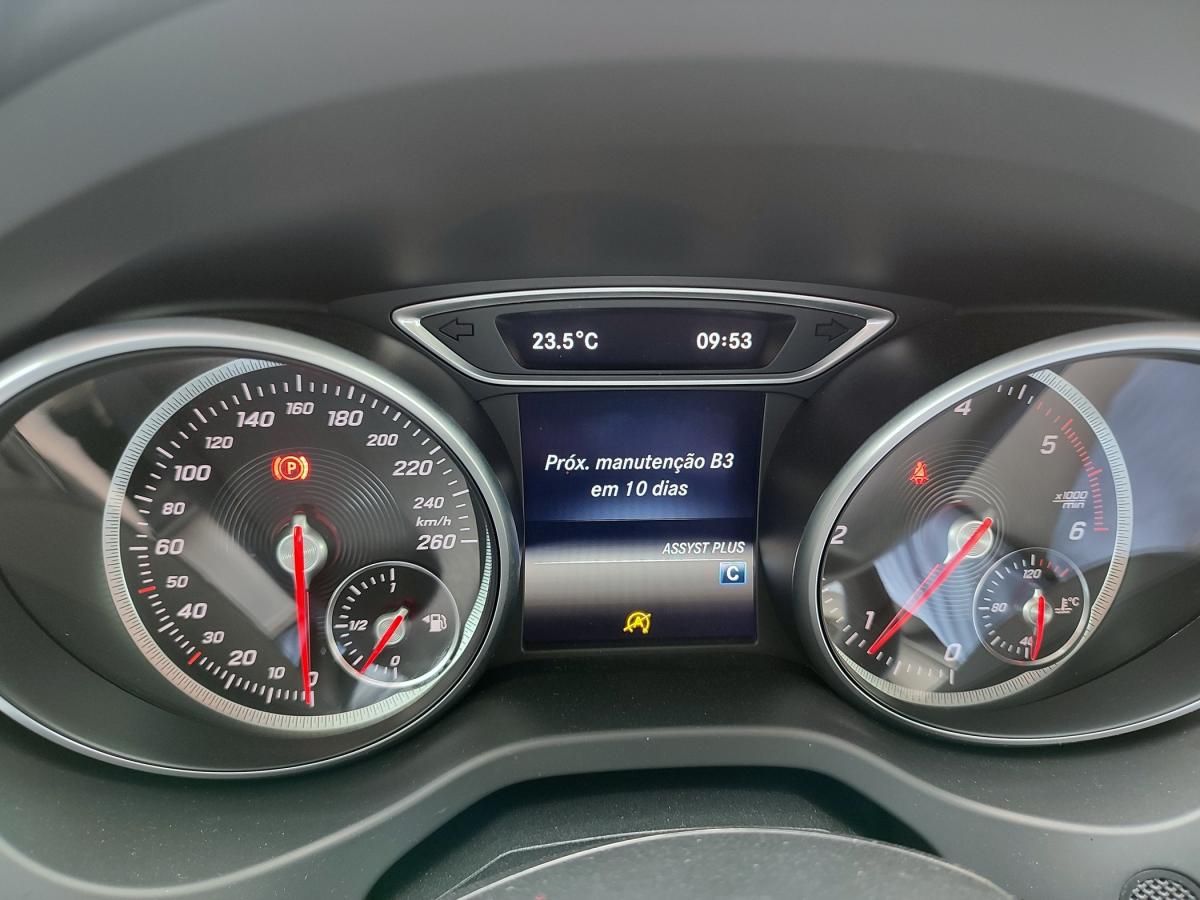 mercedes-benz-gla-2017-diesel-1461cc