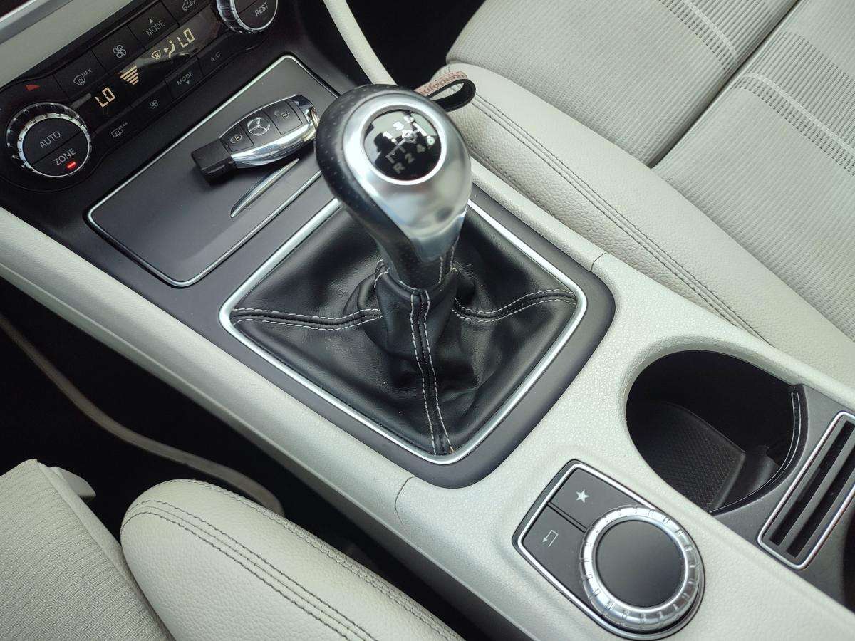 mercedes-benz-gla-2017-diesel-1461cc