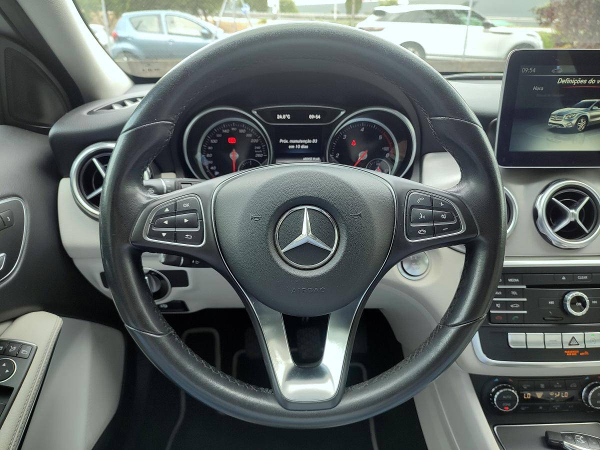 mercedes-benz-gla-2017-diesel-1461cc