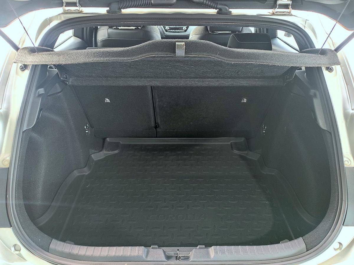 toyota-corolla-2021-hibrido-a-gasolina-1798cc