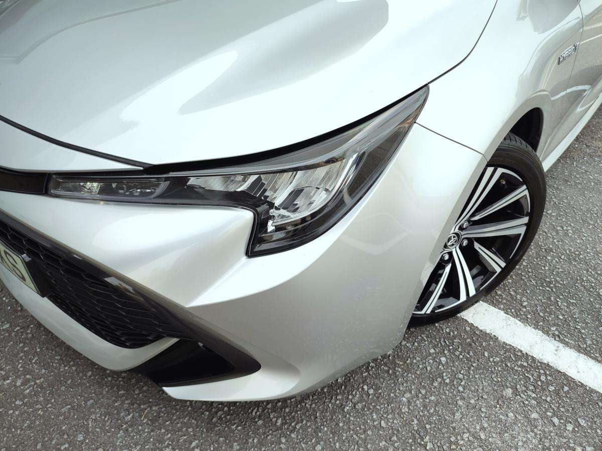 toyota-corolla-2021-hibrido-a-gasolina-1798cc