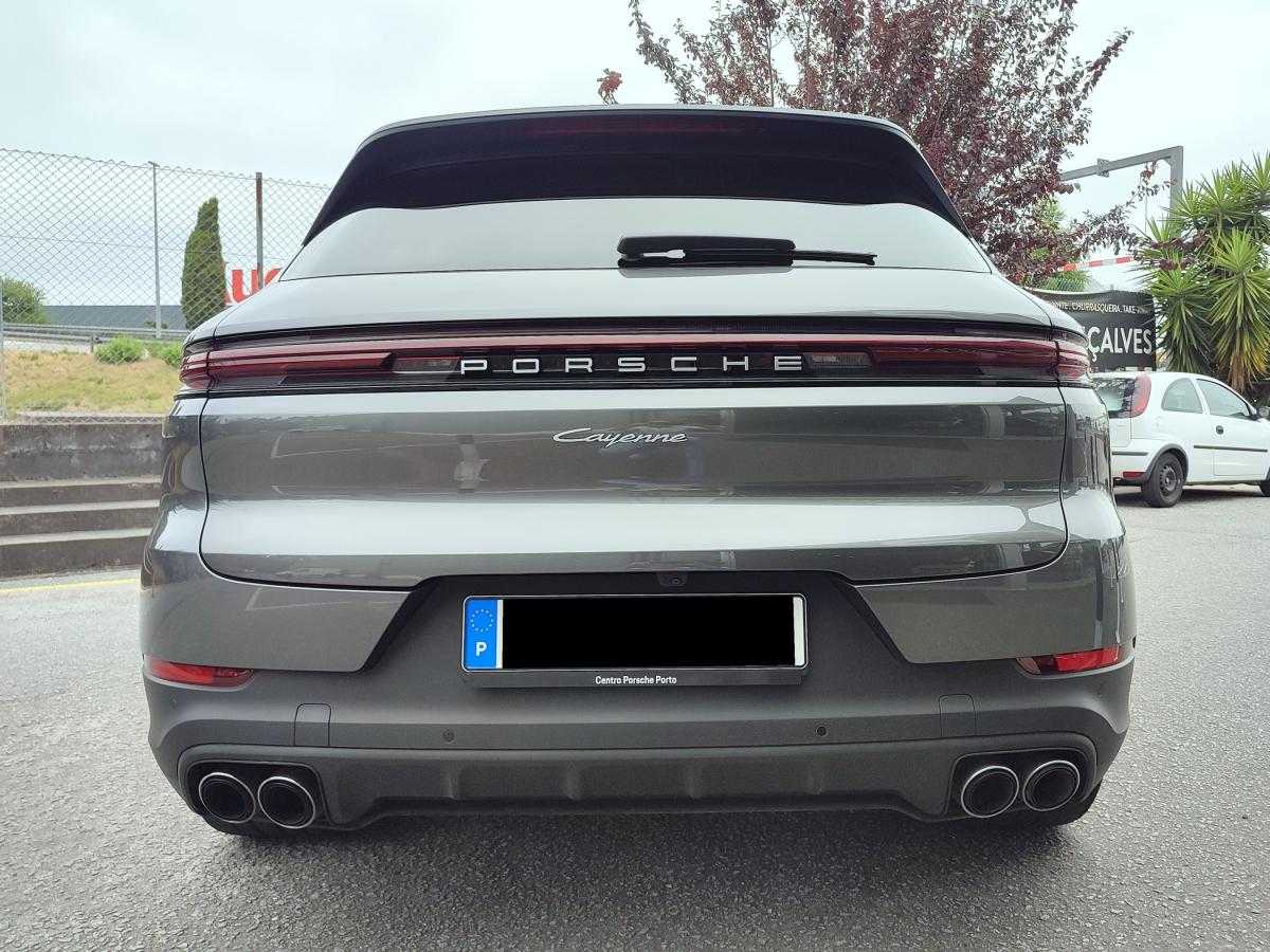 porsche-cayenne-2024-hibrido-a-gasolina-2995cc