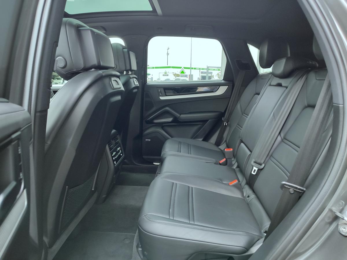 porsche-cayenne-2024-hibrido-a-gasolina-2995cc