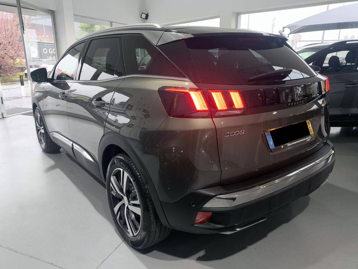 peugeot-3008-2018-diesel-1499cc