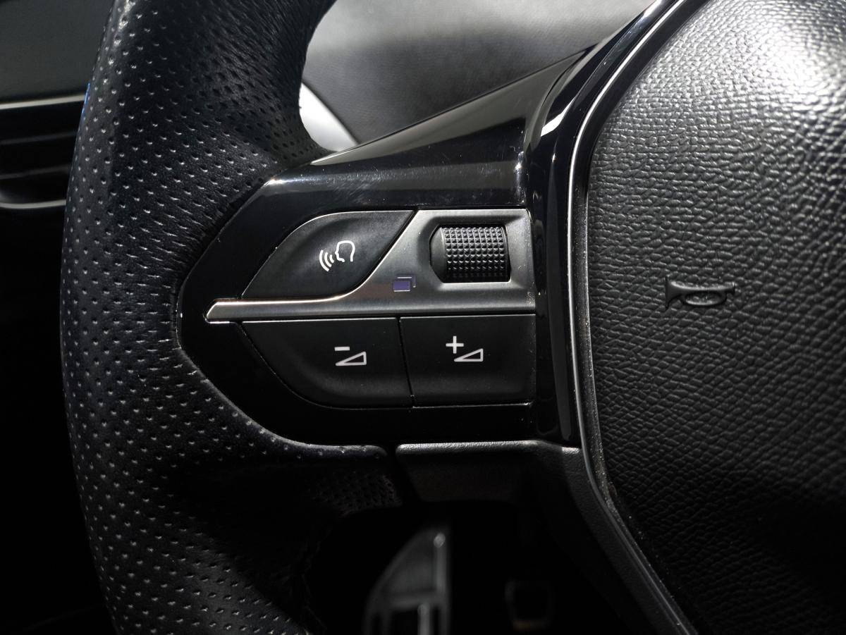 peugeot-3008-2018-diesel-1499cc