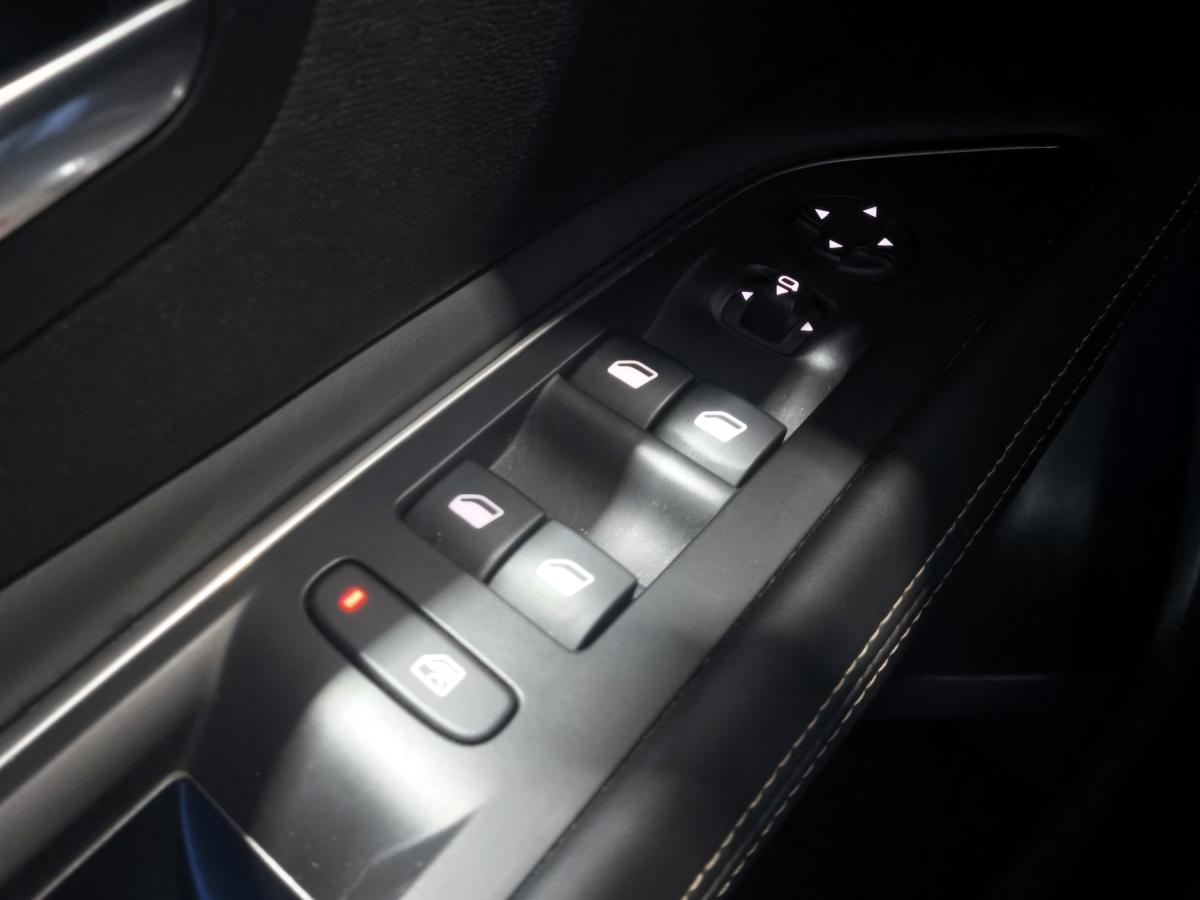 peugeot-3008-2018-diesel-1499cc