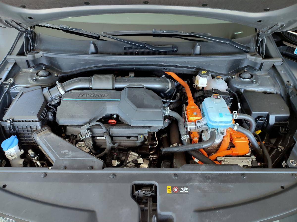kia-sportage-2023-hibrido-a-gasolina-1598cc