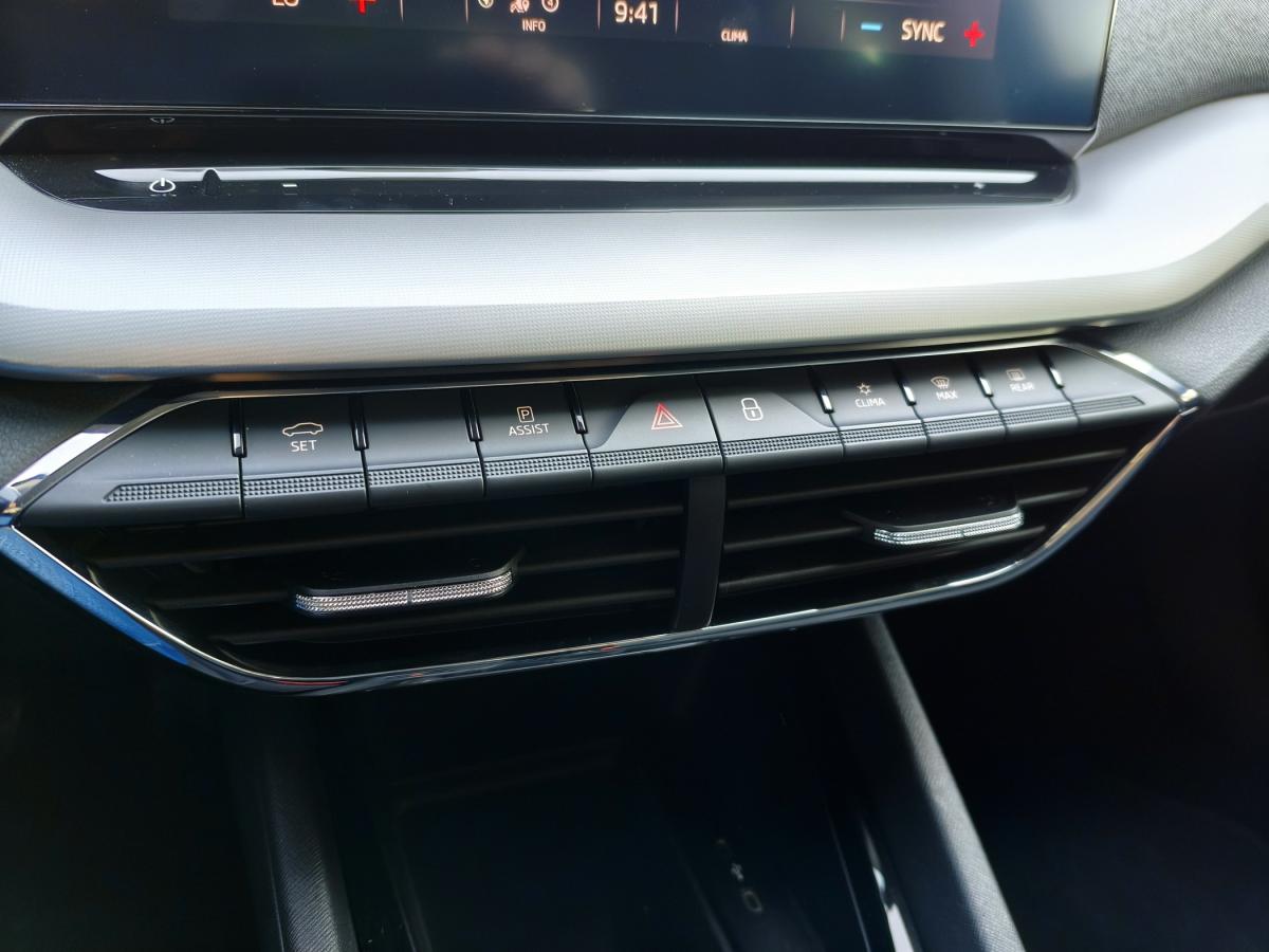 skoda-octavia-2021-gasolina-999cc