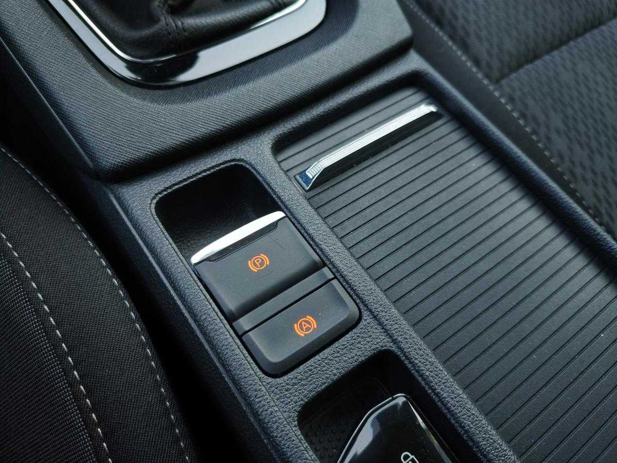 skoda-octavia-2021-gasolina-999cc