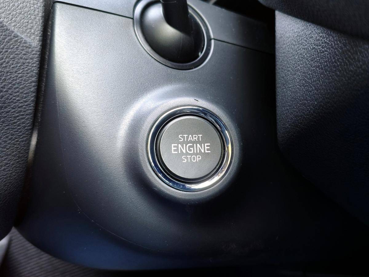 skoda-octavia-2021-gasolina-999cc
