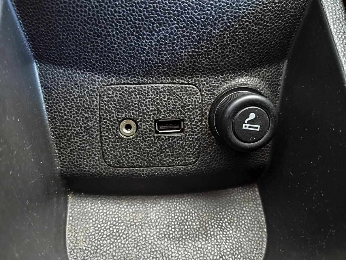 ford-fiesta-2016-gasolina-998cc