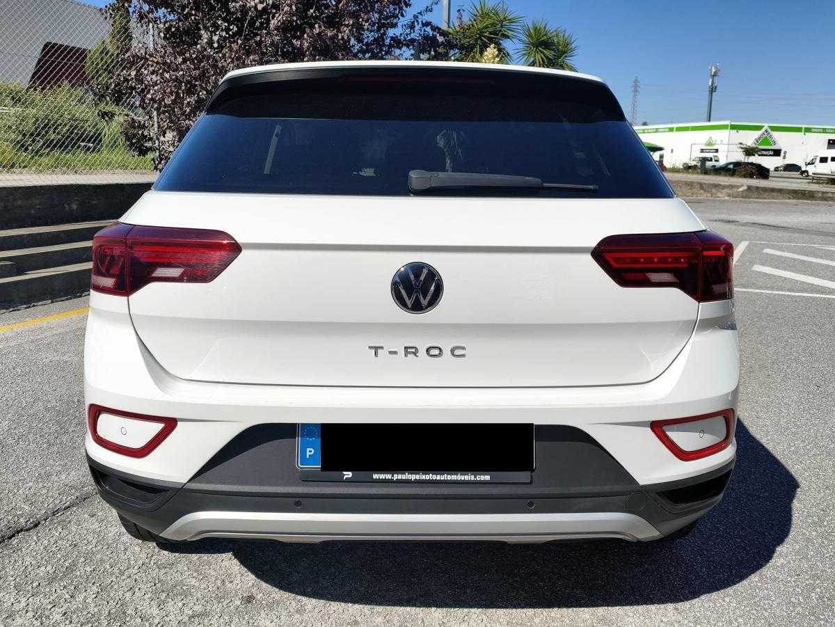 volkswagen-t-roc-2023-gasolina-999cc