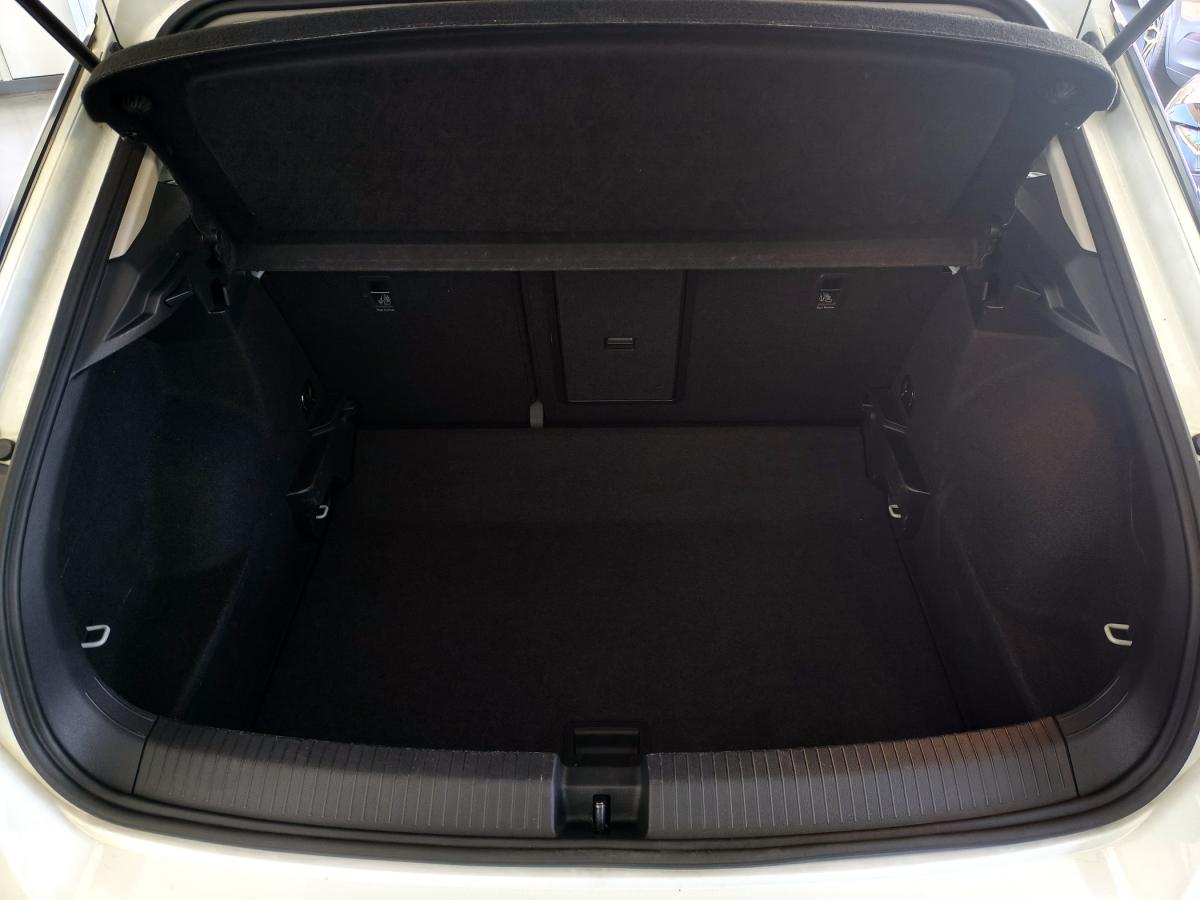 volkswagen-t-roc-2023-gasolina-999cc