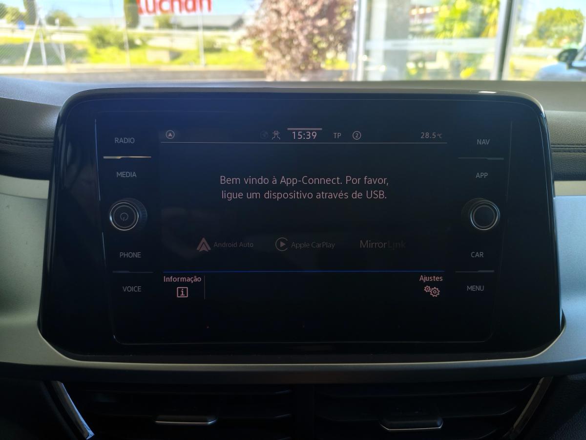 volkswagen-t-roc-2023-gasolina-999cc