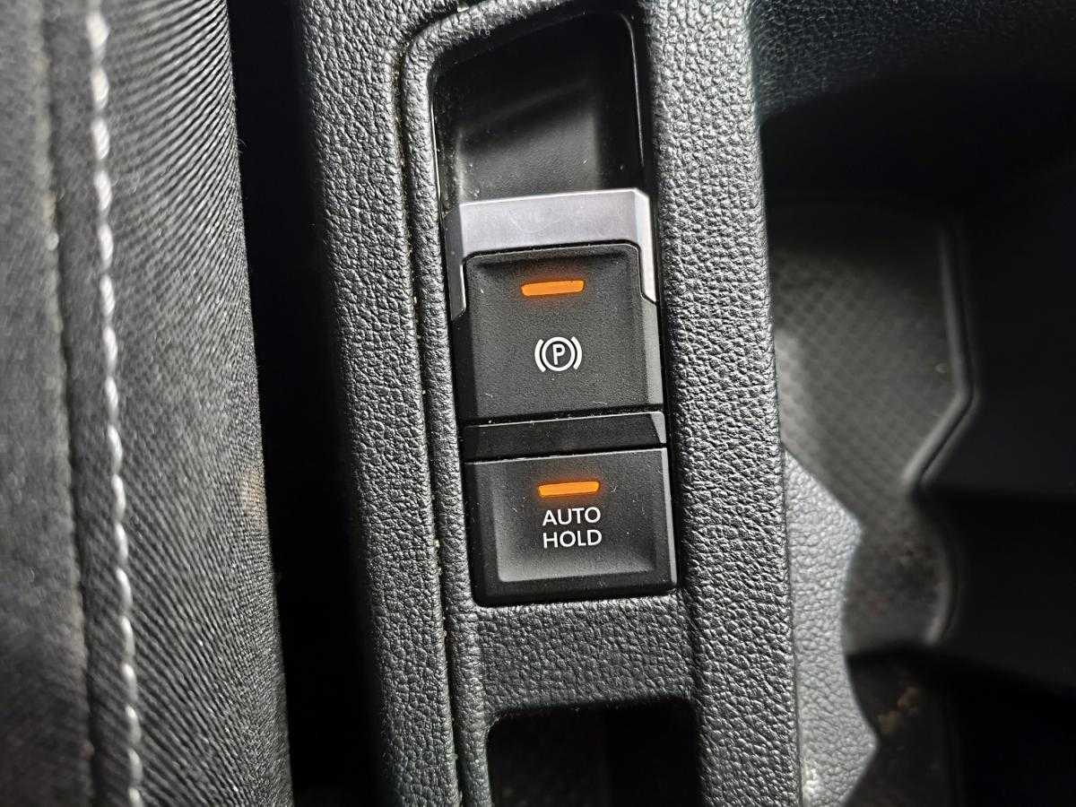 volkswagen-t-roc-2023-gasolina-999cc