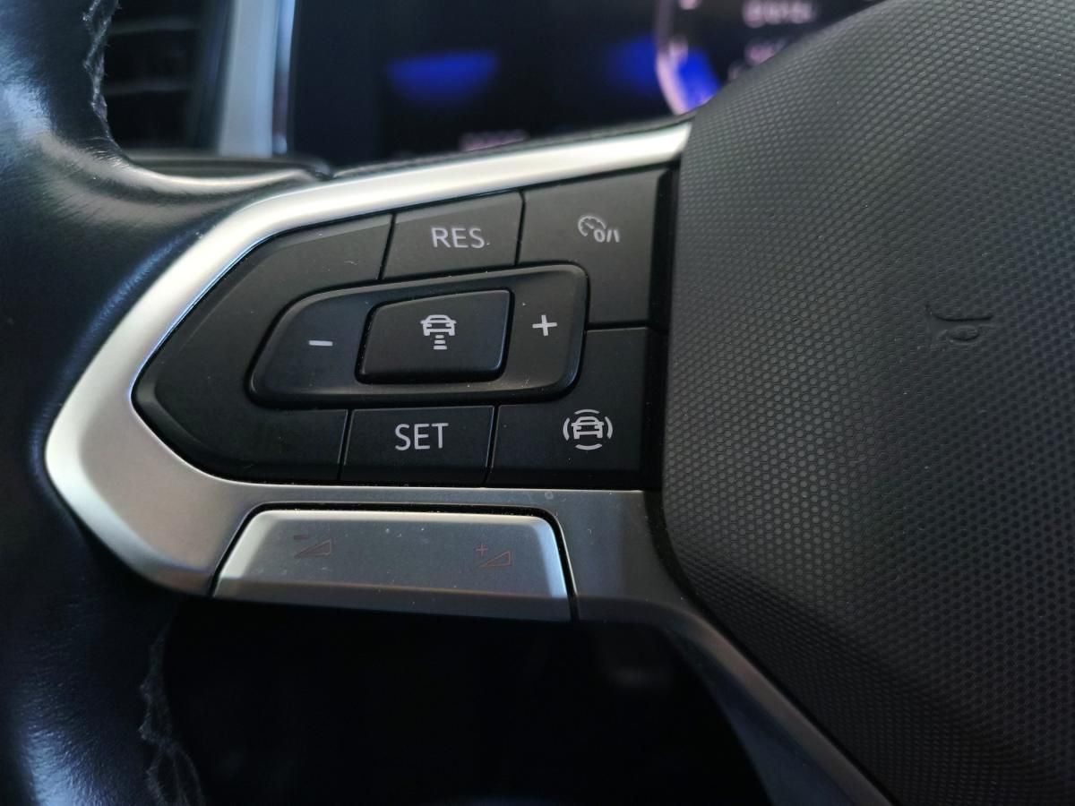 volkswagen-t-roc-2023-gasolina-999cc