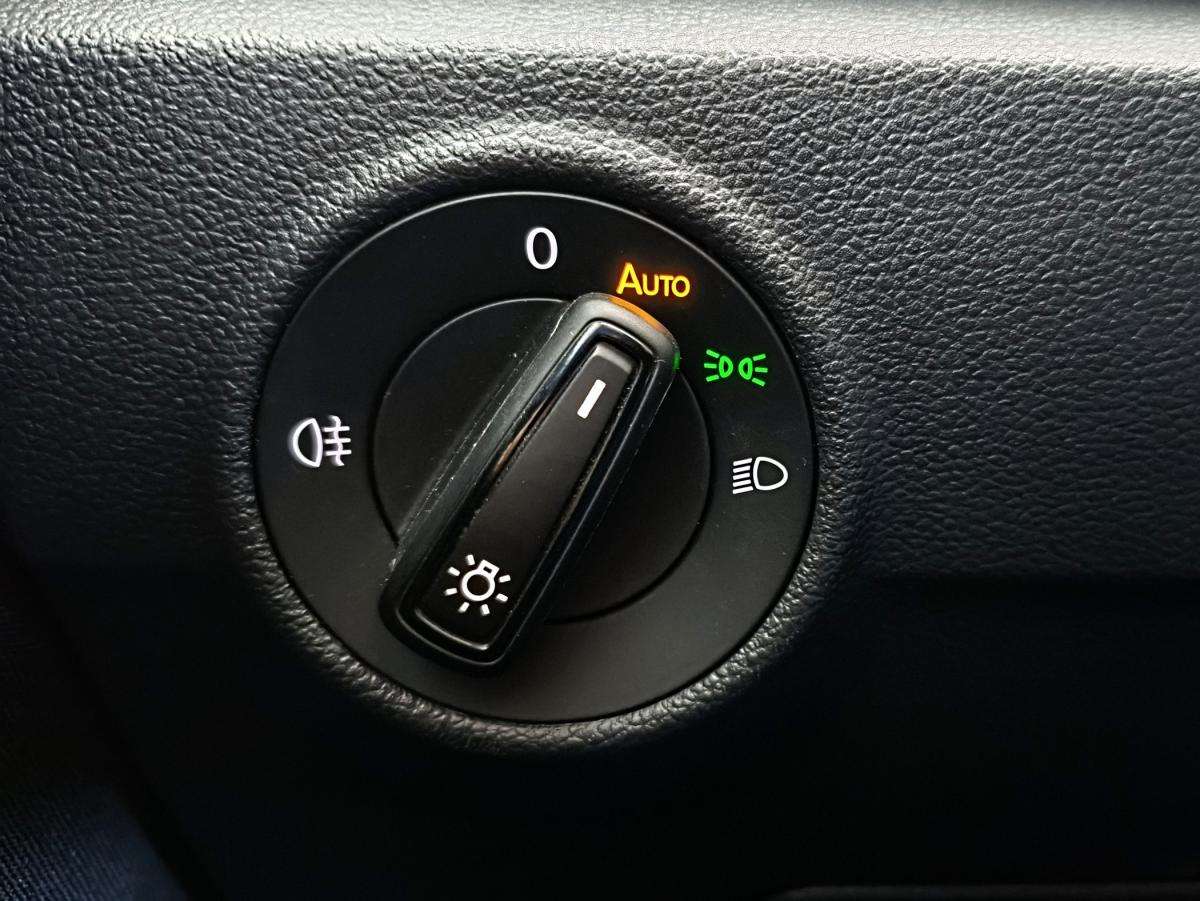 volkswagen-t-roc-2023-gasolina-999cc