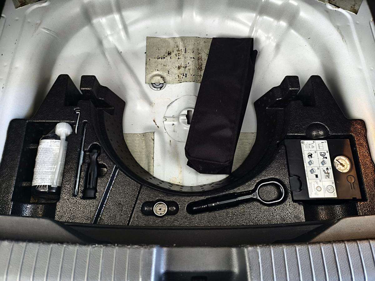volkswagen-t-roc-2023-gasolina-999cc