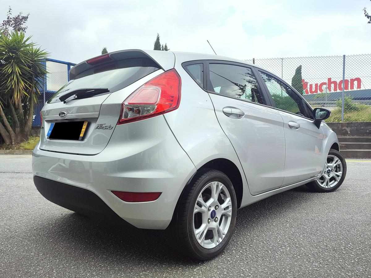 ford-fiesta-2013-gasolina-998cc