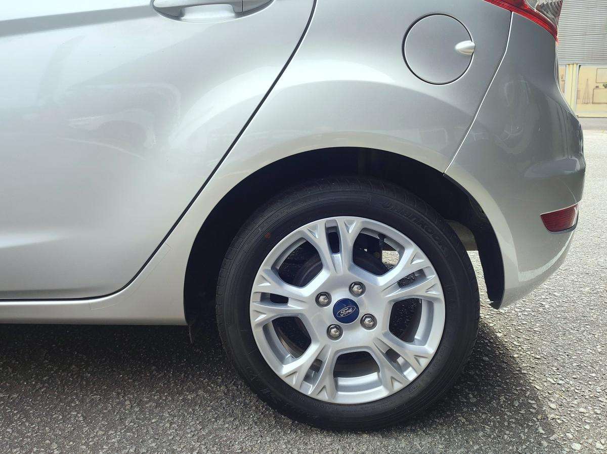 ford-fiesta-2013-gasolina-998cc