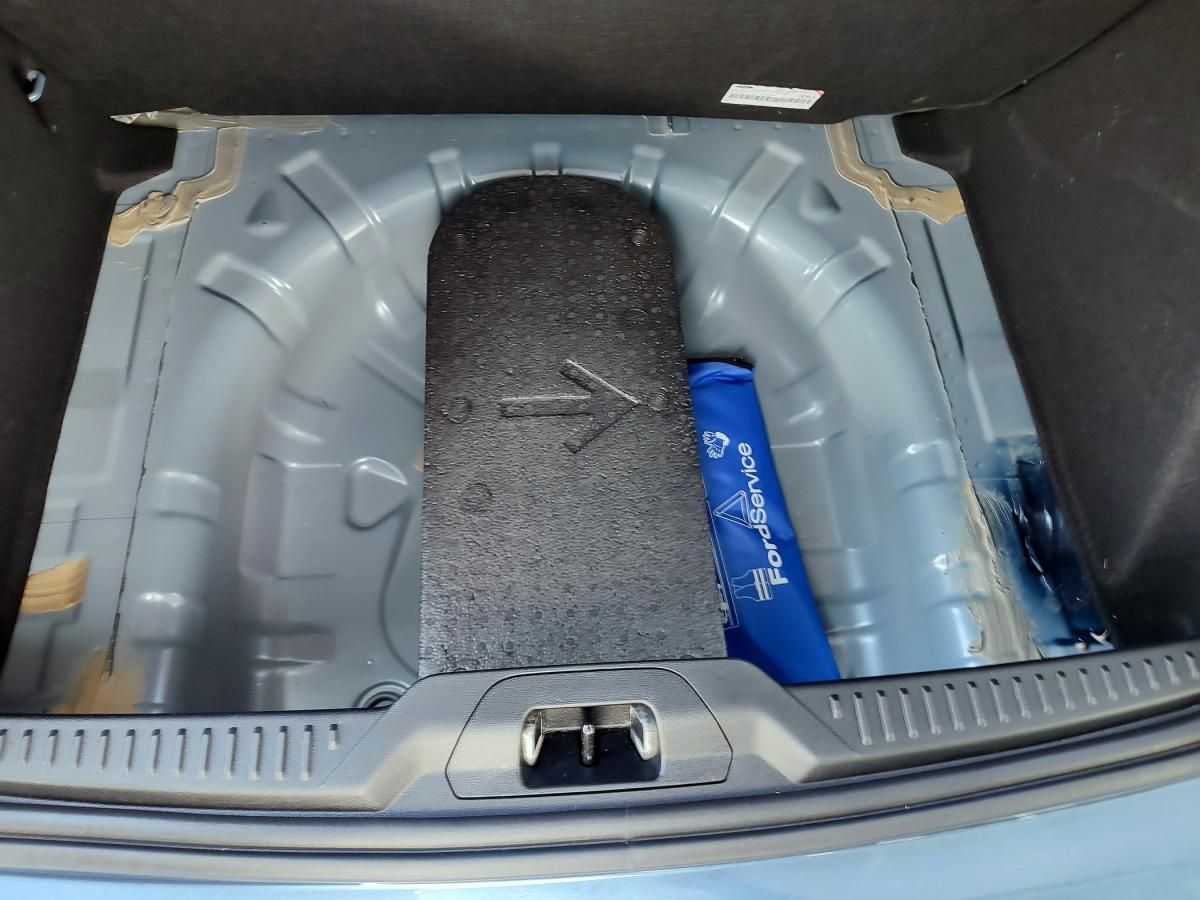 ford-focus-2023-gasolina-998cc