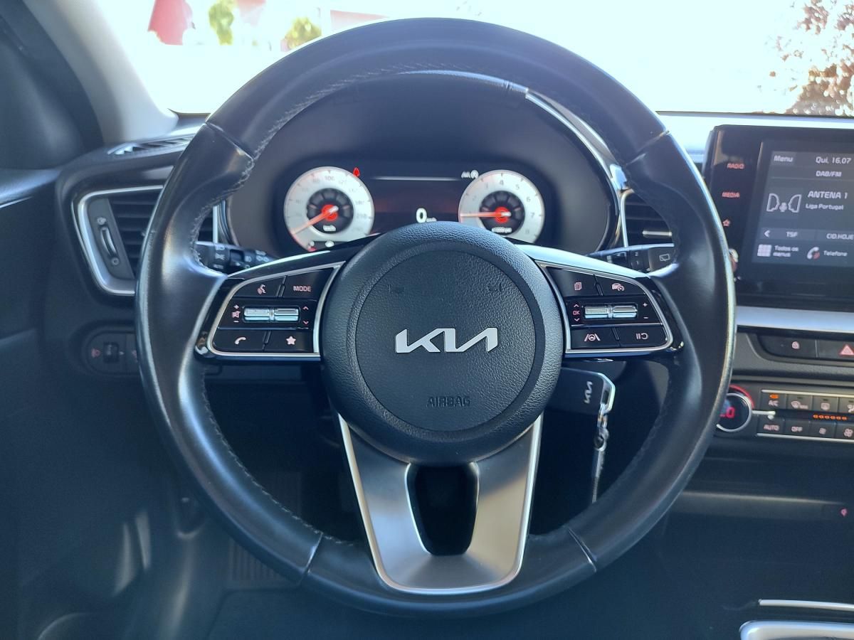 kia-ceed-sw-2022-gasolina-998cc