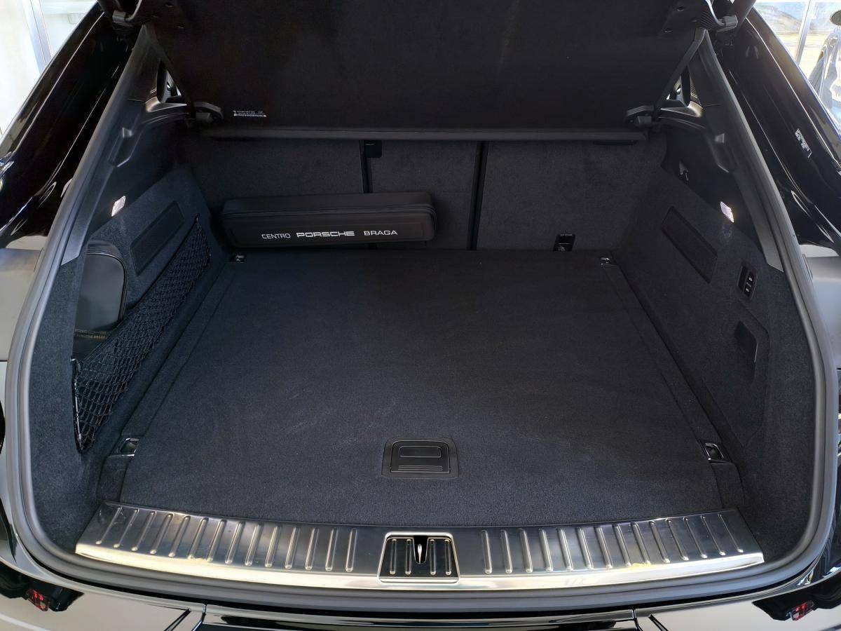 porsche-cayenne-2025-hibrido-a-gasolina-2995cc