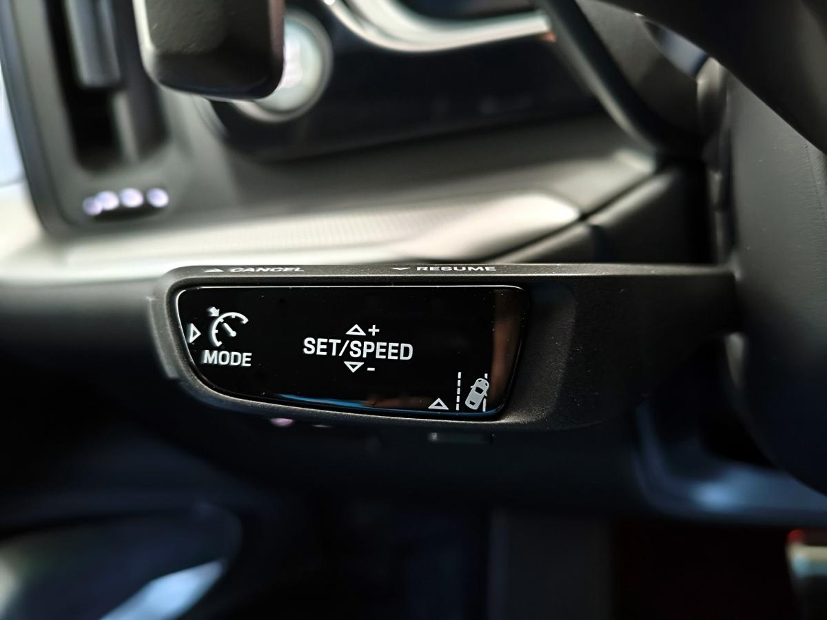 porsche-cayenne-2025-hibrido-a-gasolina-2995cc