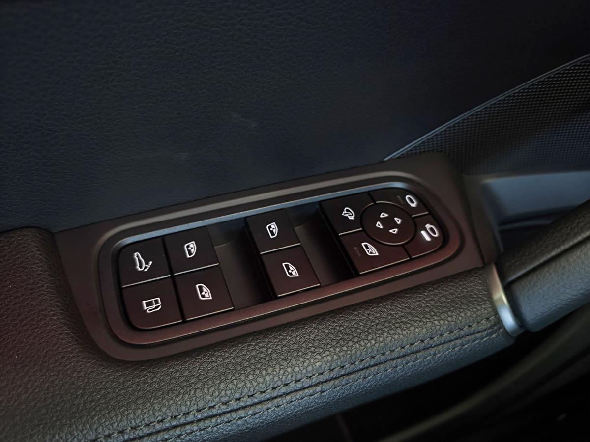 porsche-cayenne-2025-hibrido-a-gasolina-2995cc