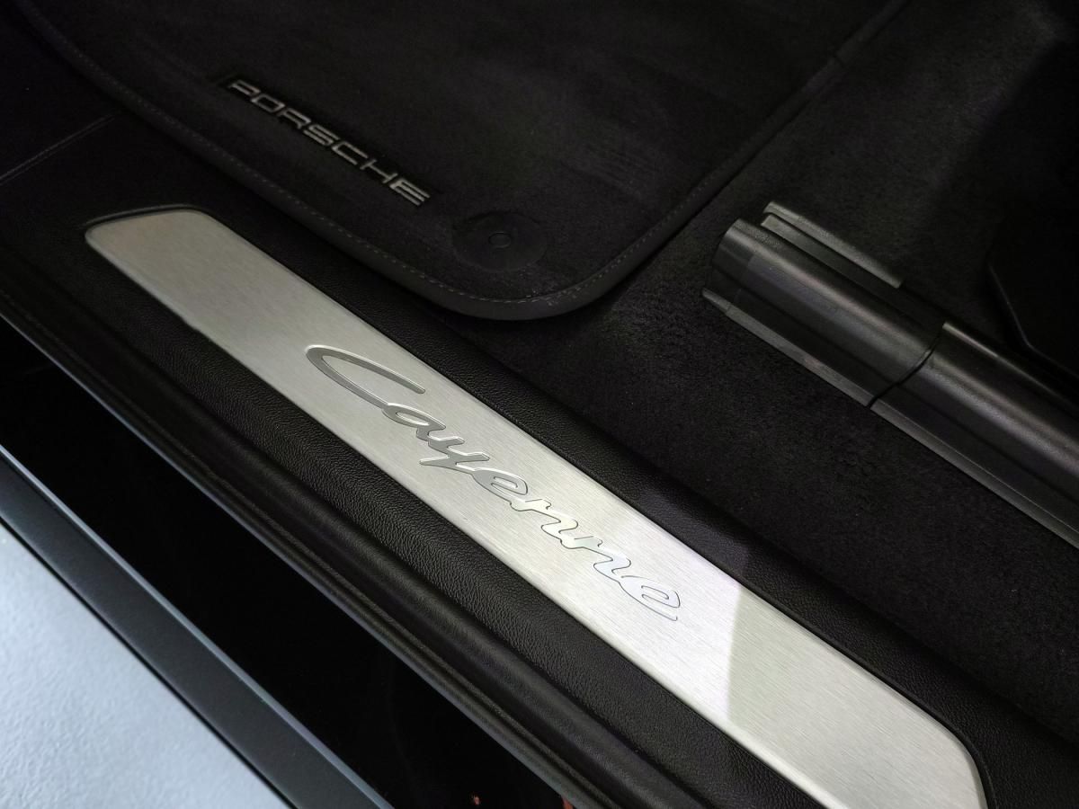 porsche-cayenne-2025-hibrido-a-gasolina-2995cc