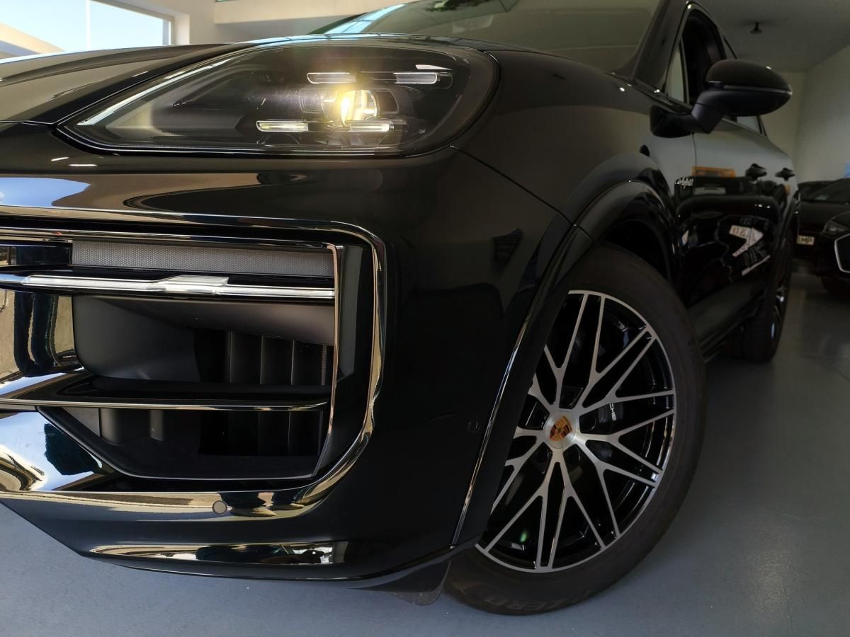 porsche-cayenne-2025-hibrido-a-gasolina-2995cc