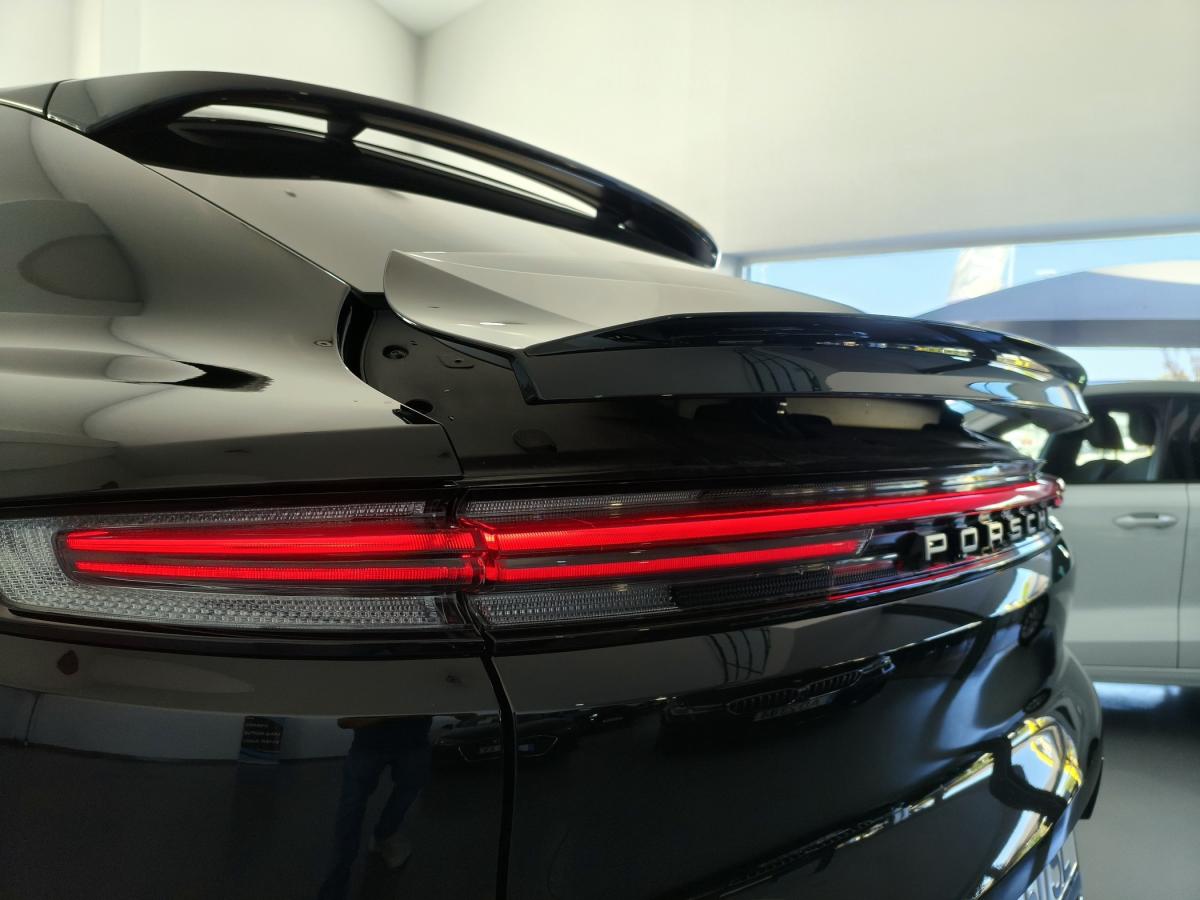 porsche-cayenne-2025-hibrido-a-gasolina-2995cc