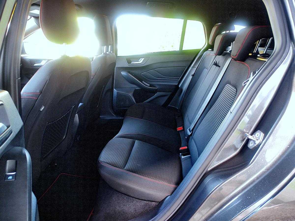 ford-focus-sw-2024-hibrido-a-gasolina-999cc
