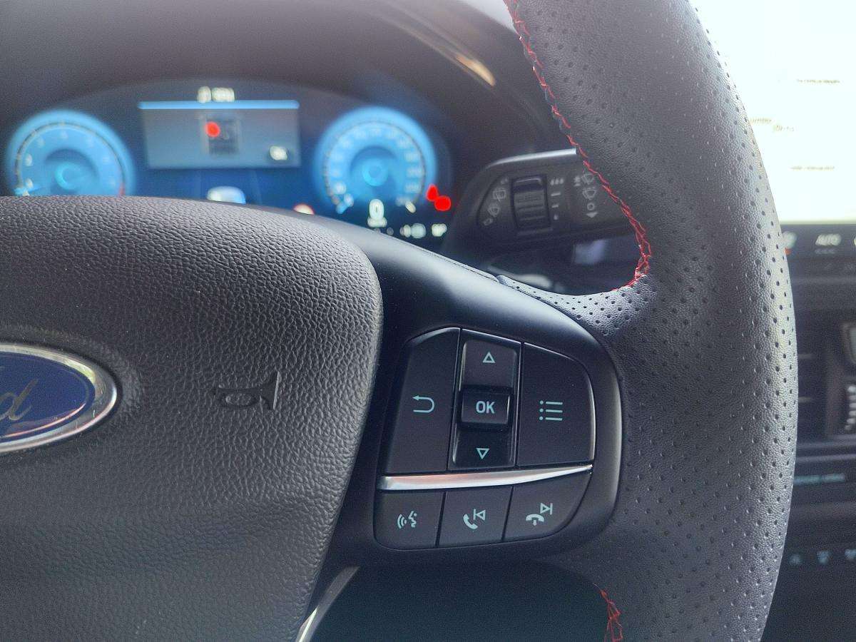 ford-focus-sw-2024-hibrido-a-gasolina-999cc