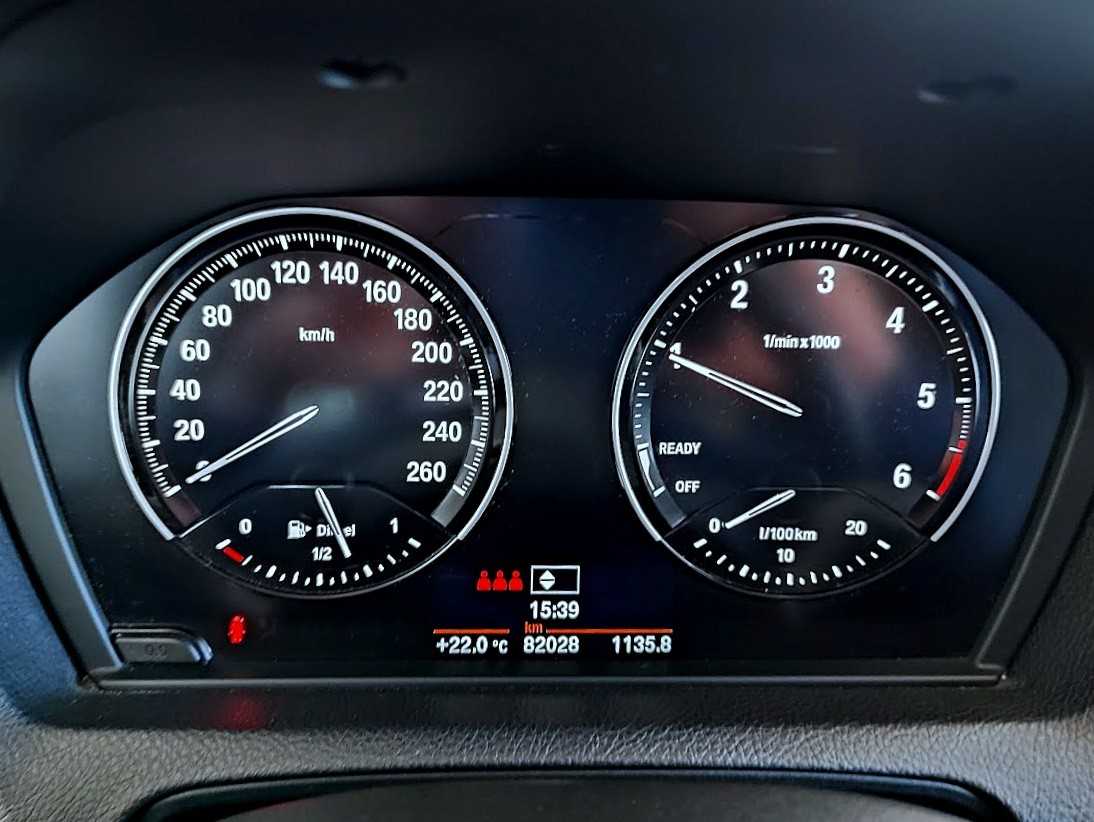 bmw-serie-1-2018-diesel-1496cc