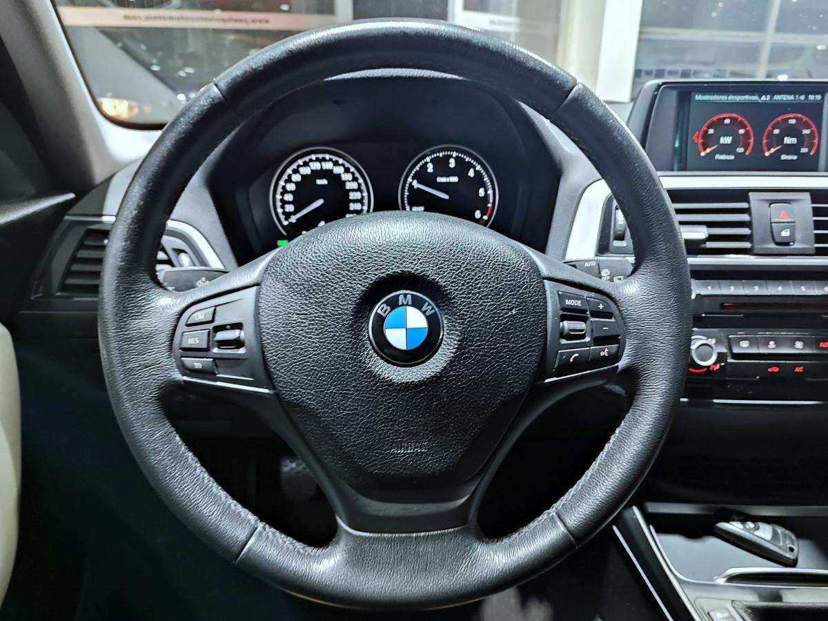 bmw-serie-1-2018-diesel-1496cc