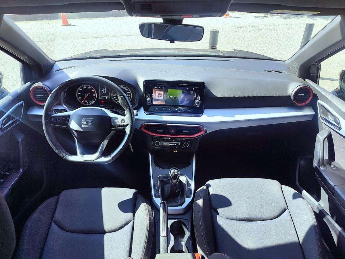 seat-arona-2023-gasolina-999cc