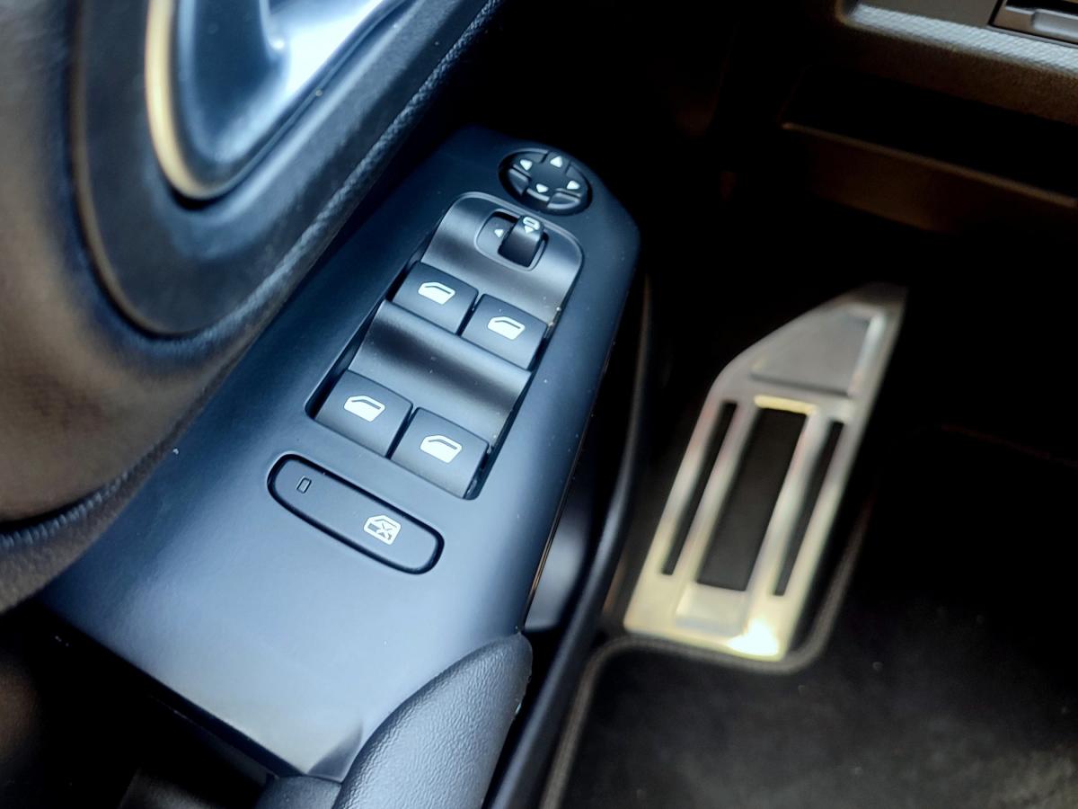 citroen-c5-aircross-2023-hibrido-a-gasolina-1598cc