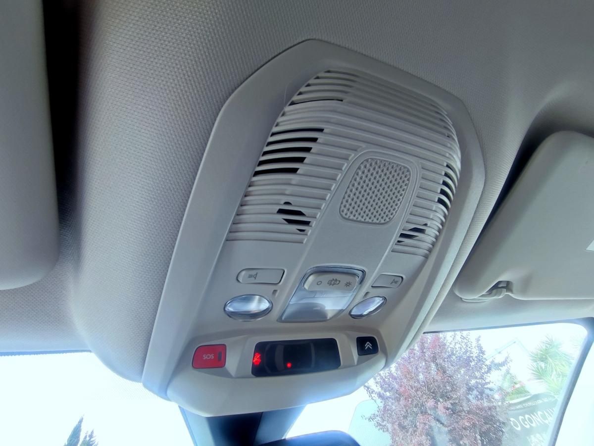 citroen-c5-aircross-2023-hibrido-a-gasolina-1598cc