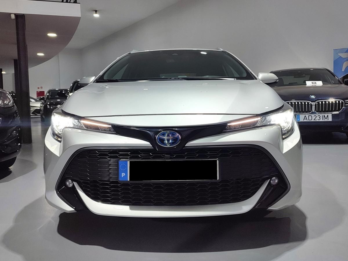 toyota-corolla-2021-hibrido-a-gasolina-1798cc