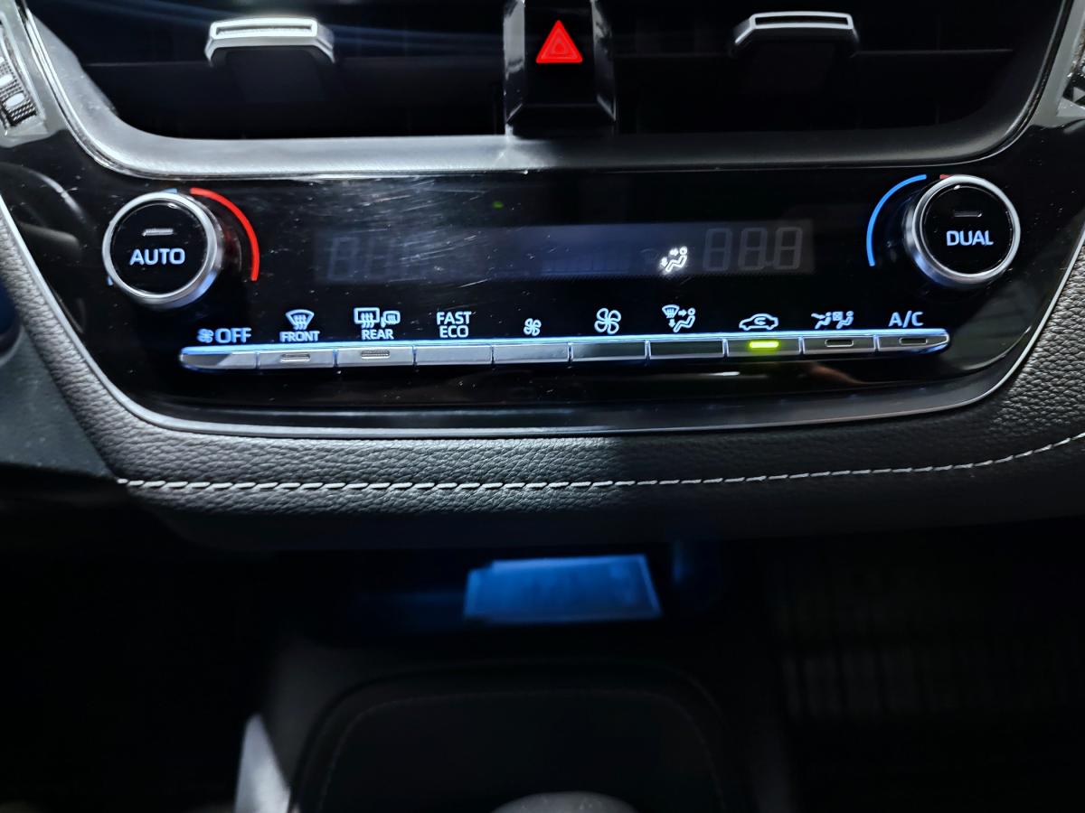 toyota-corolla-2021-hibrido-a-gasolina-1798cc