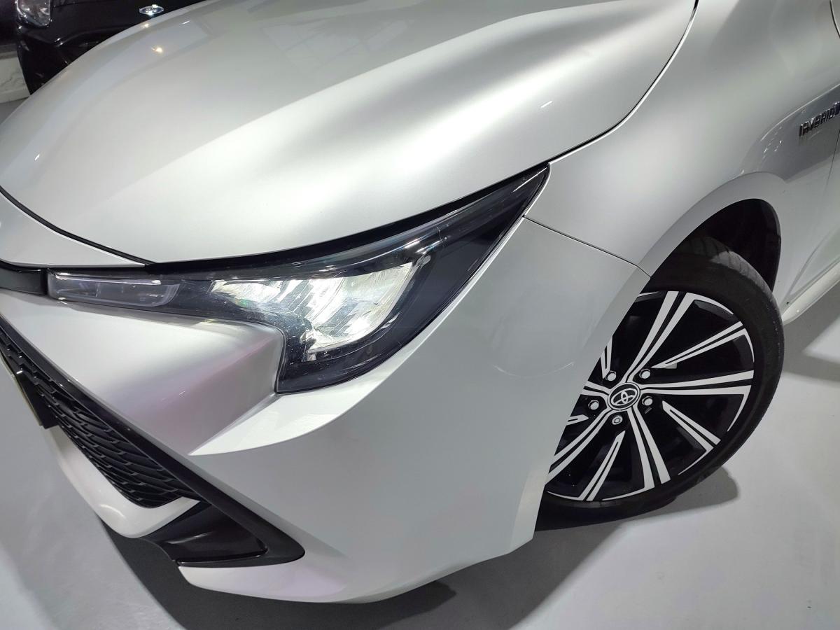 toyota-corolla-2021-hibrido-a-gasolina-1798cc