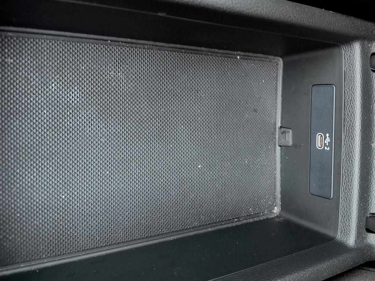 audi-a4-avant-2021-diesel-1968cc