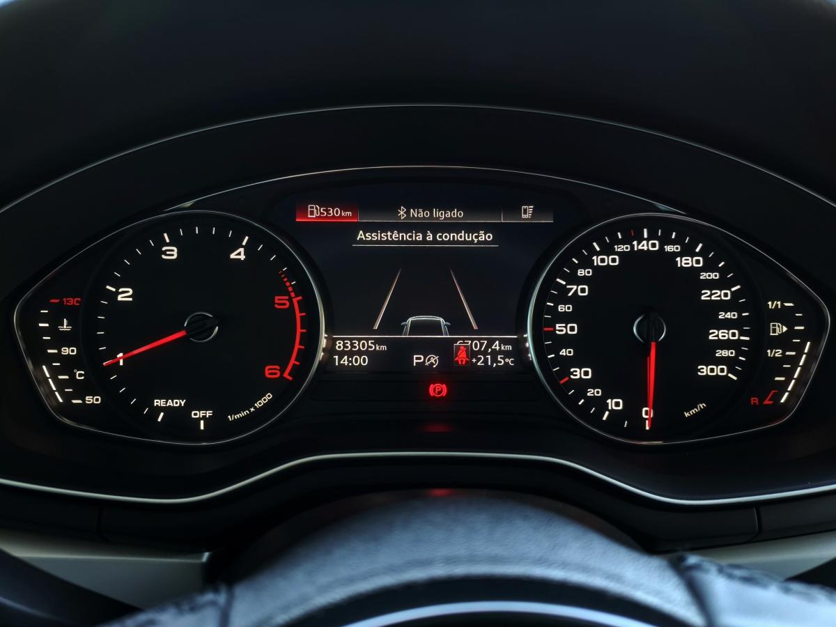 audi-a4-2022-diesel-1968cc