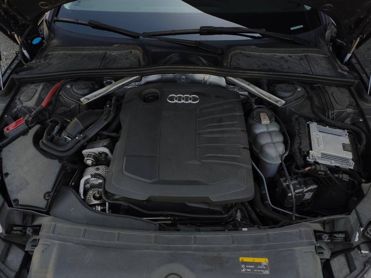 audi-a4-2022-diesel-1968cc