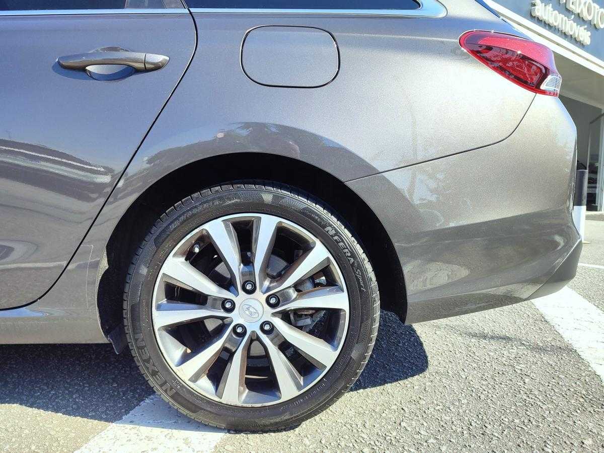 hyundai-i30-2018-diesel-1583cc