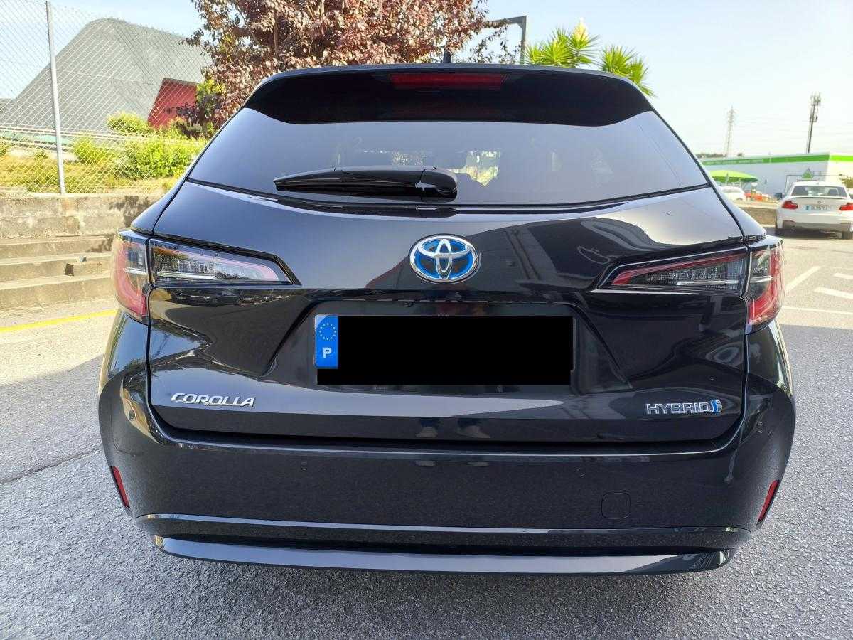 toyota-corolla-2021-hibrido-a-gasolina-1798cc